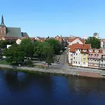 Jasny Z Widokiem Na Kolobrzeska Katedre Apartamento