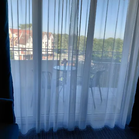 Jasny Z Widokiem Na Kolobrzeska Katedre Apartamento *