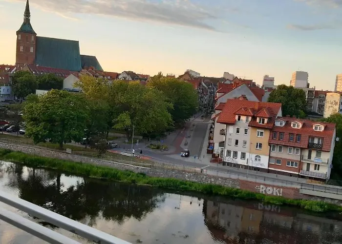 Jasny Z Widokiem Na Kolobrzeska Katedre * Kołobrzeg