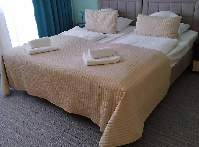 Jasny Z Widokiem Na Kolobrzeska Katedre * Kołobrzeg